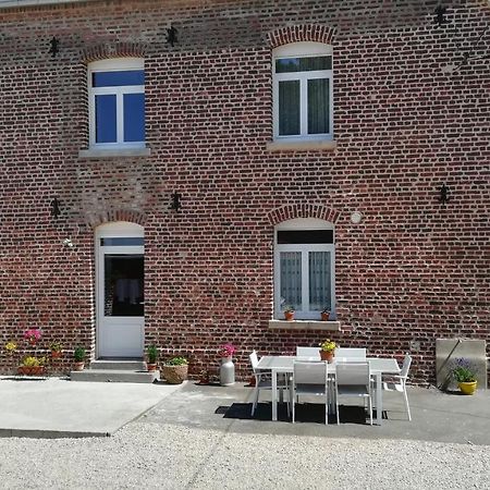 Bed and Breakfast Au Coeur De L'Enclave Moeuvres Esterno foto
