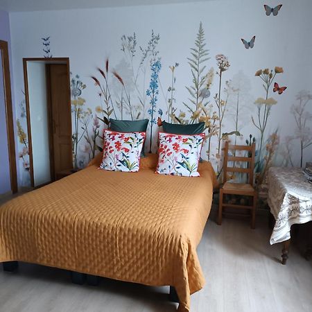 Bed and Breakfast Au Coeur De L'Enclave Moeuvres Esterno foto